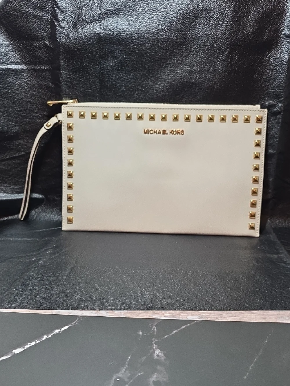 NWT Michael Kors Cream Leather Studded Wristlet with Gold Hardware
